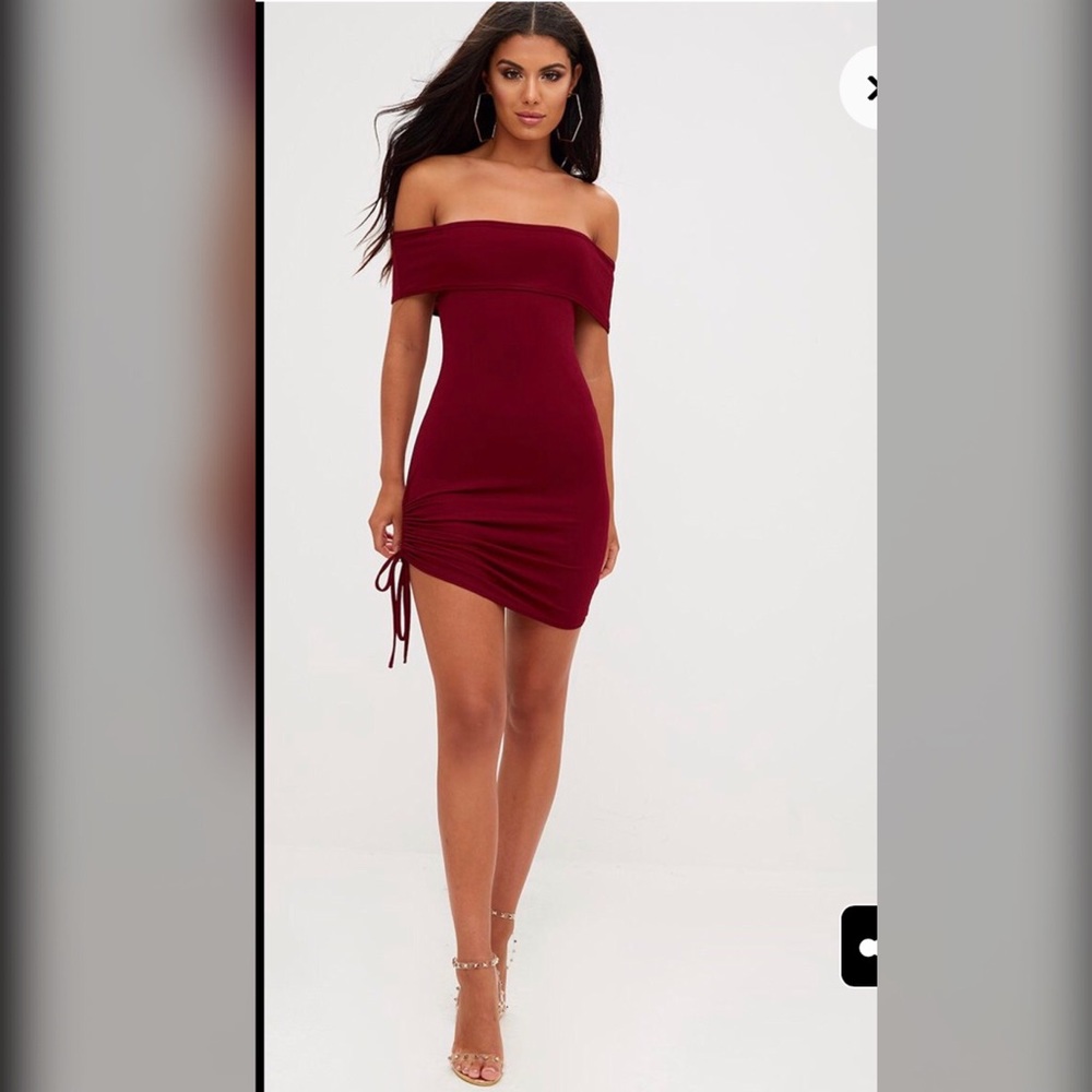 Pretty Little Thing Petite Bodycon Dress